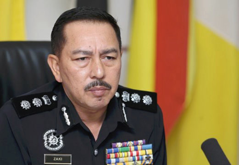 Kelantan acting Police Chief Datuk Muhamad Zaki Harun has explained the situation regarding patrol cars overtaking on a double-line road. Image credit: Malaysia Post