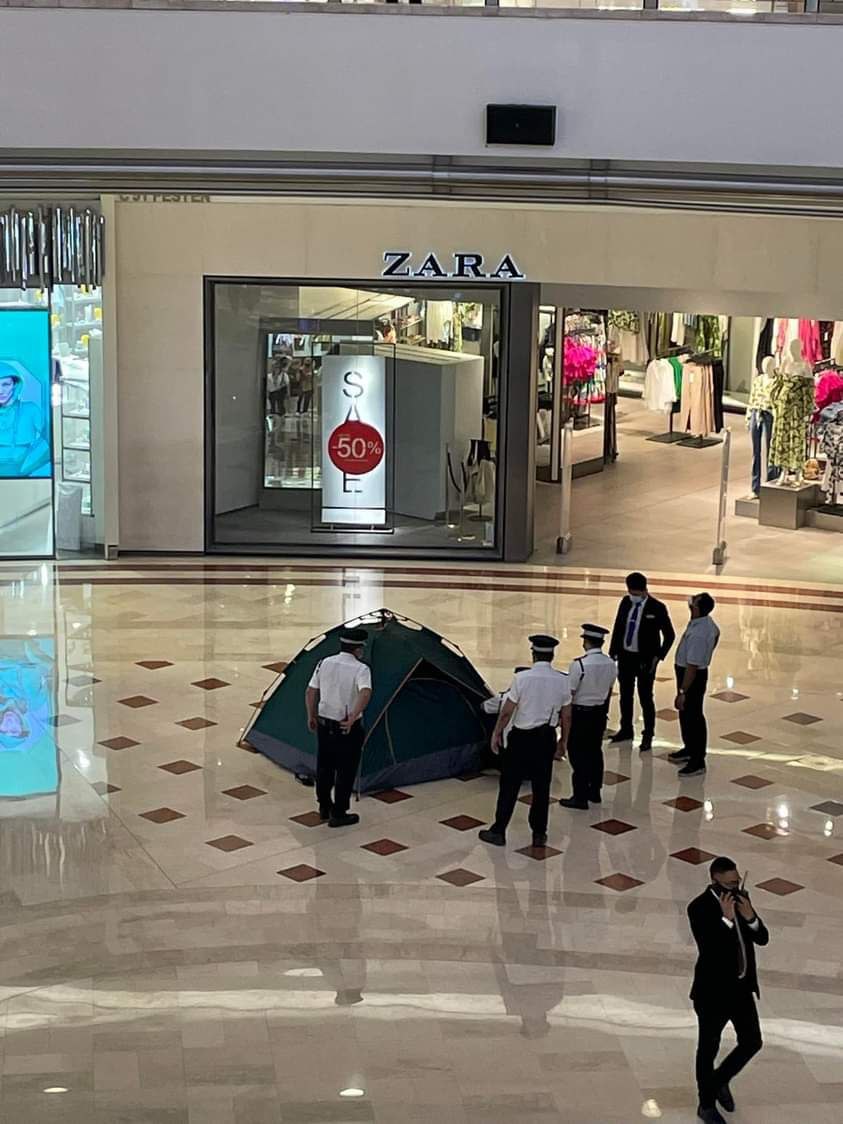 A 23-year-old woman has died after falling from the 4th floor of the Suria KLCC mall. Image credit: Social media