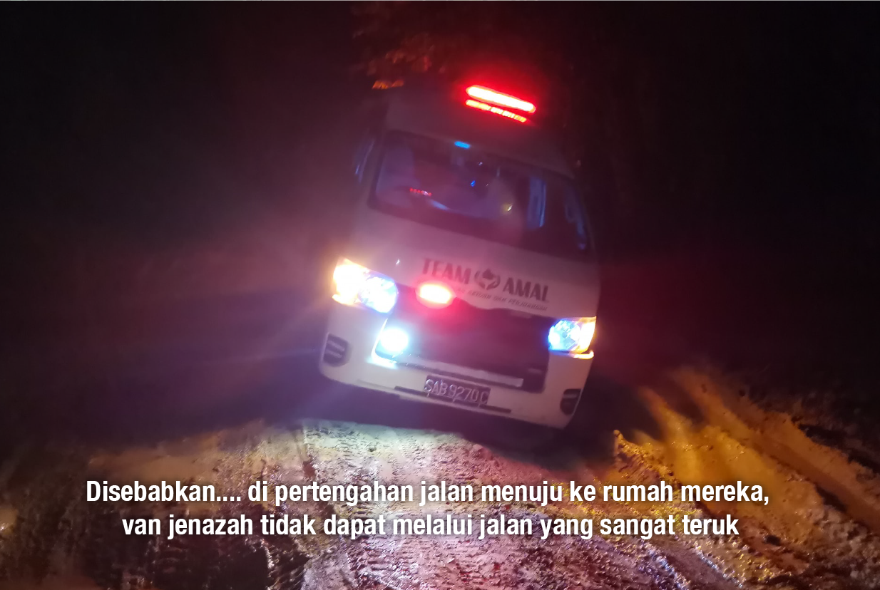 A Sabah father walked for over an hour in the dark to carry his daughter's remains home. Image credit: Persatuan Amal Dan Jariah Sabah