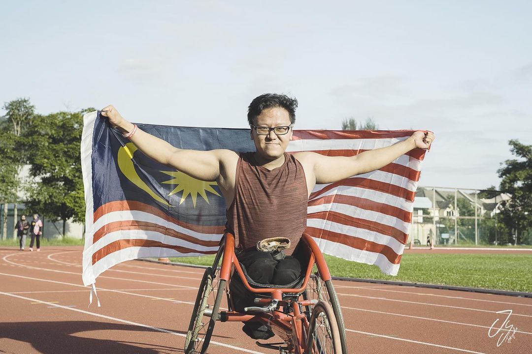 David, who is a wheelchair racer, suffers from a condition known as Brittle Bone Disease. Image credit: pushtoinspire