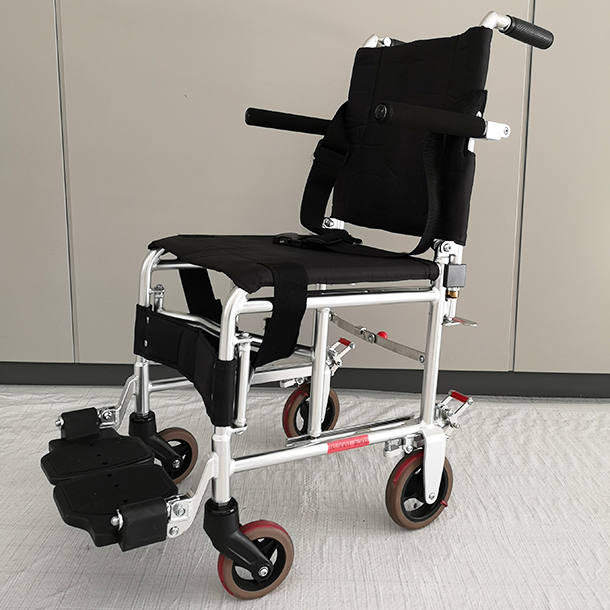 David had requested for a cabin wheelchair to use on his flight. Image for illustration purposes only. Image credit: JAL