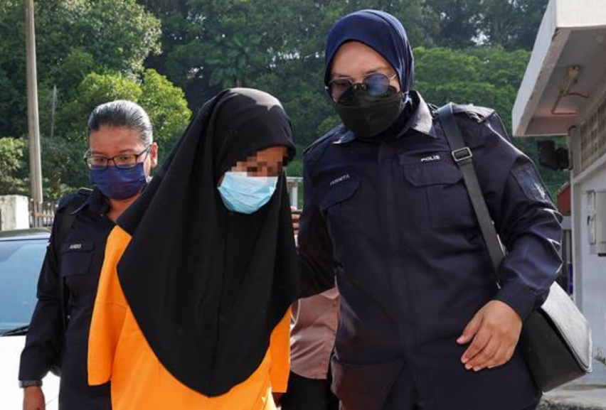 An 18-year-old teenager was remanded by police after killing her 16-year-old brother by throwing a knife at him. Image credit: Astro Awani