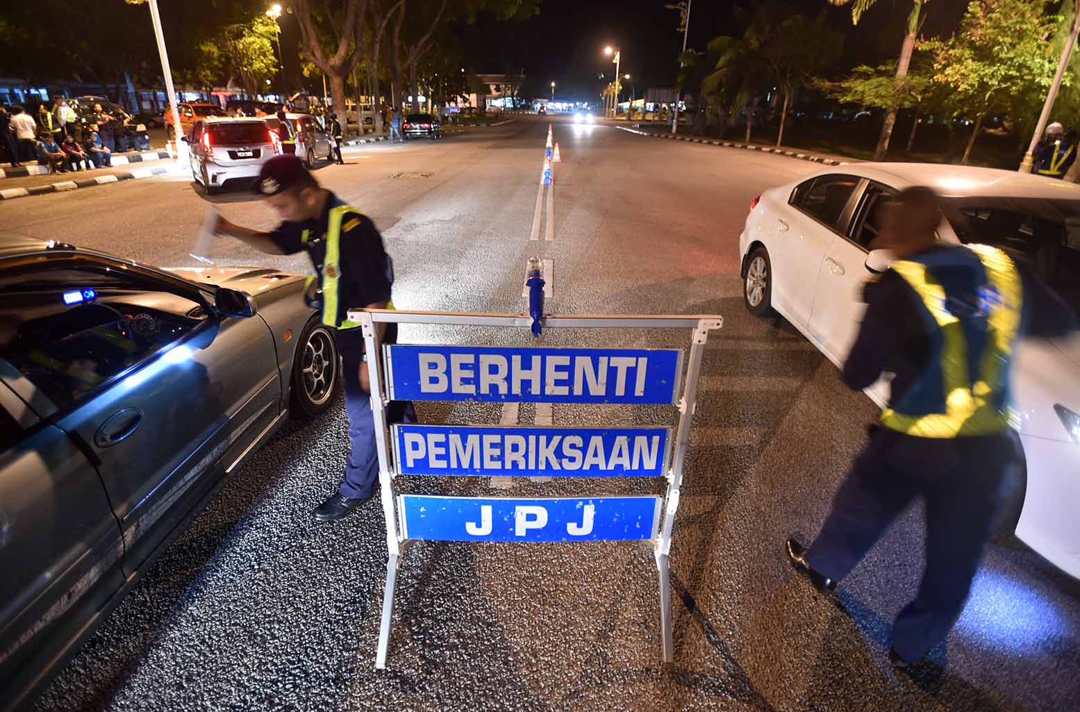 A JPJ roadblock.