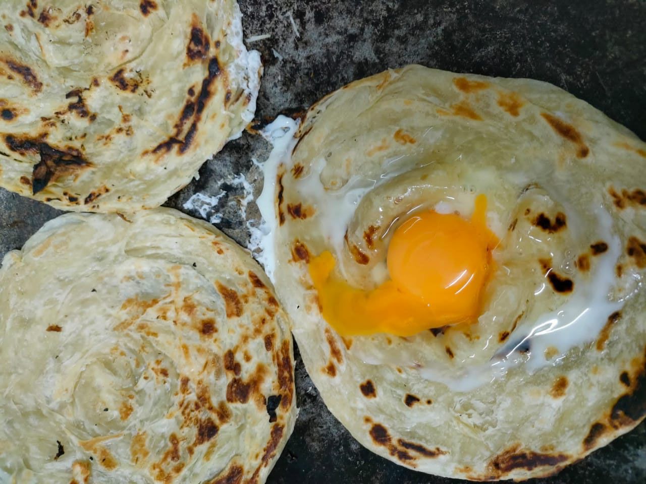 A photo of roti canai.