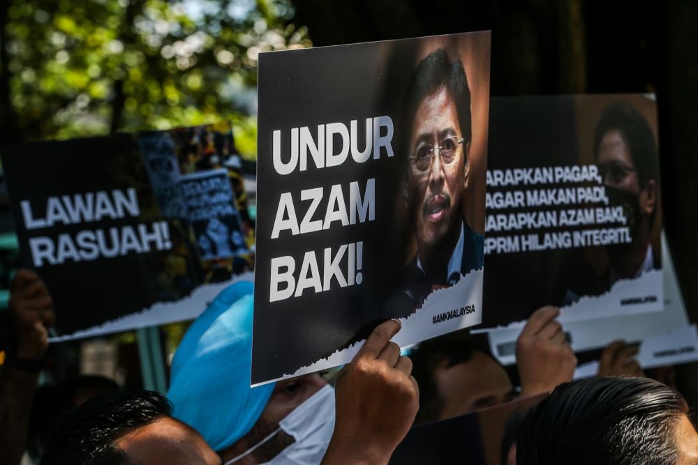 Protestors at an Anti-MACC rally against current MACC chief Azam Baki. 