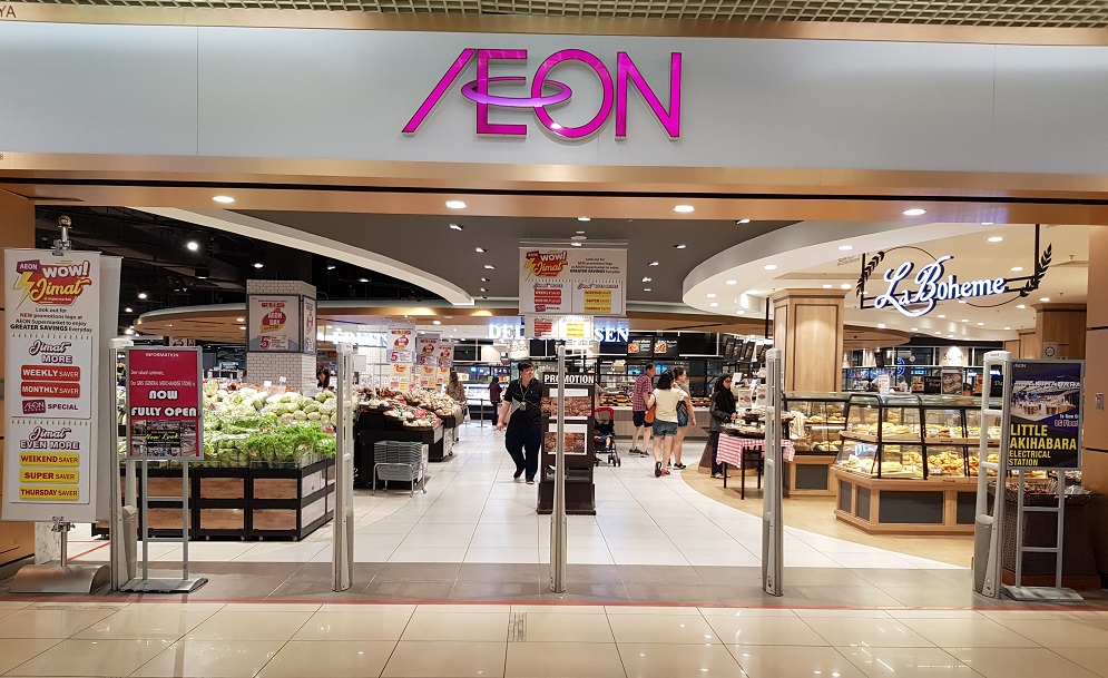 AEON Retail Malaysia has raised the minimum wage for their employees to RM1,500. 
