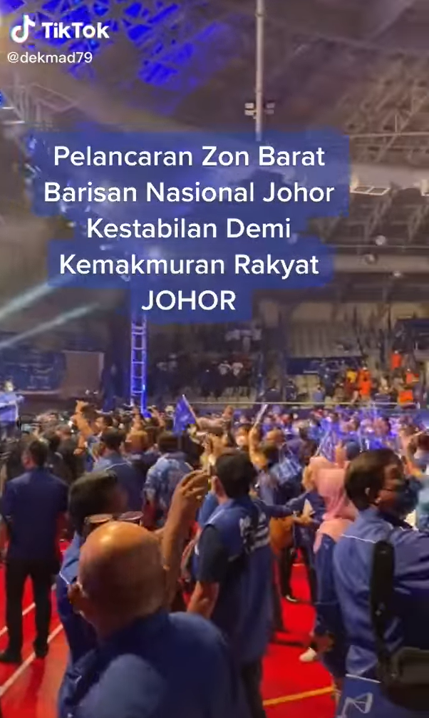 The Barisan Nasional campaign event was held ahead of the Johor state election.