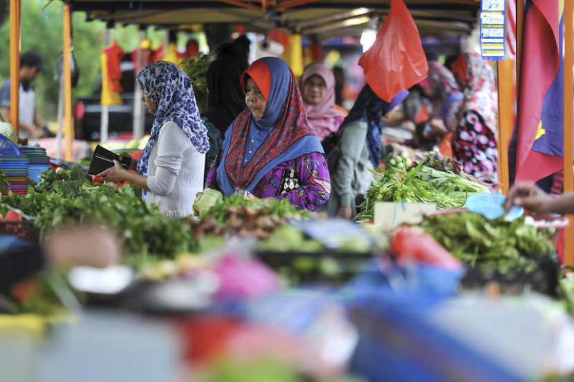 The introduction of the new RM1,500 minimum wage rate may also lead to increased prices. Image credit: mStar