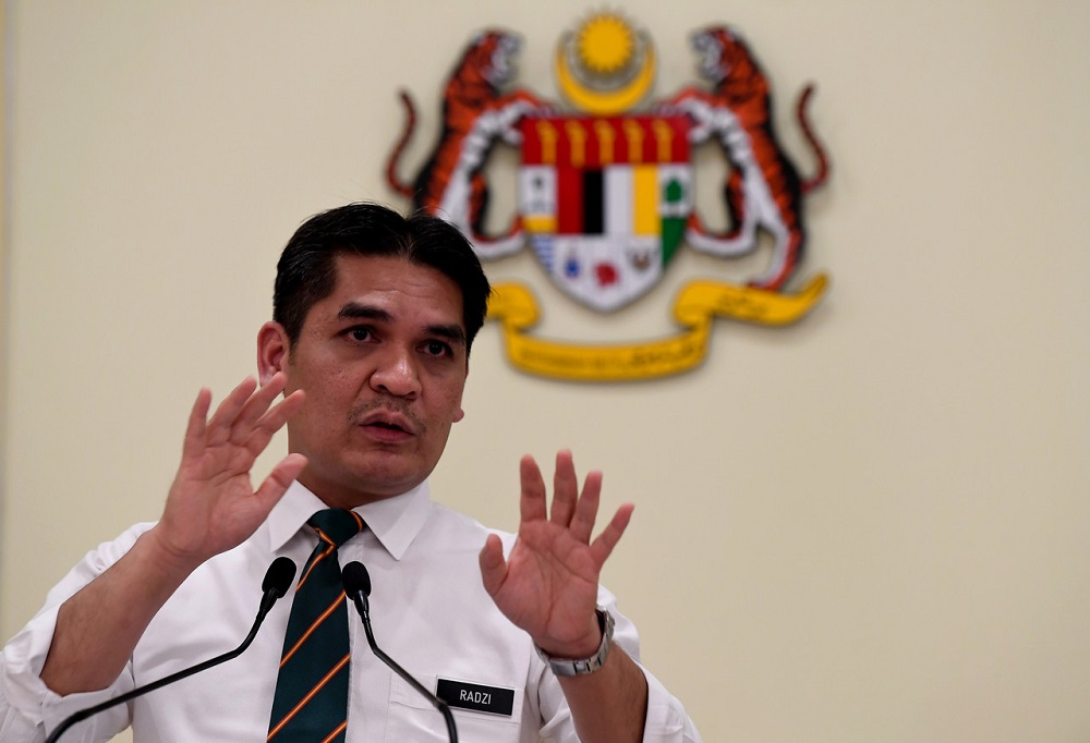 Education Minister Datuk Dr Radzi Jidin has announced that PT3 will officially be abolished. Image credit: Malay Mail