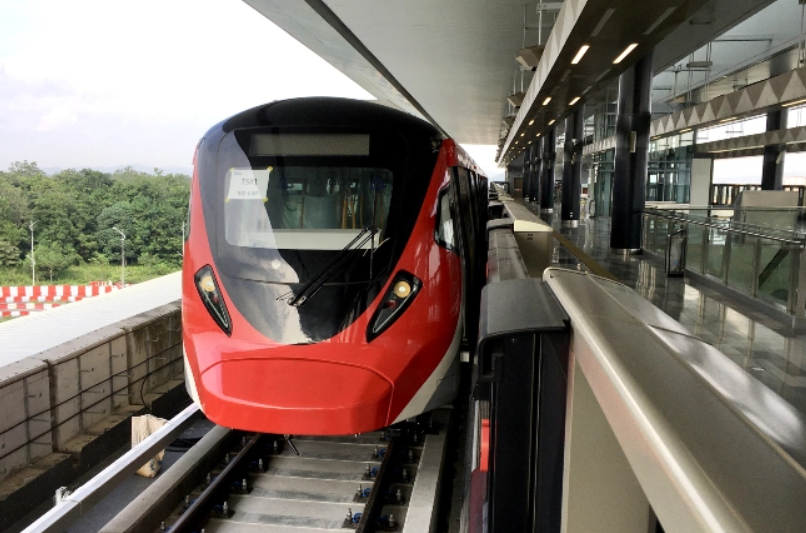 Commuters can enjoy free rides on LRT, MRT, BRT, Monorail, and RapidKL bus services for one month. Image credit: PropertyGuru