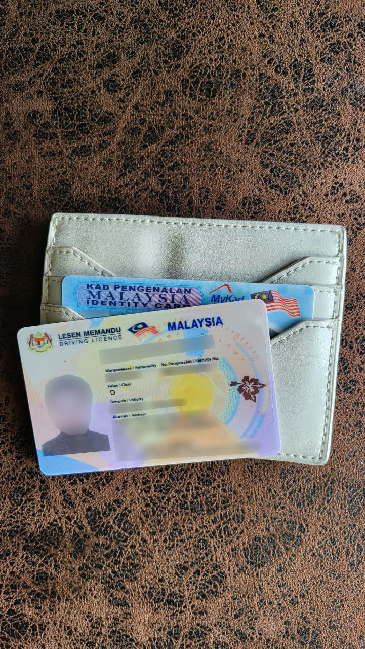 Your driver's license may potentially be revoked if it isn't renewed by 30th June. Image credit: Wau Post
