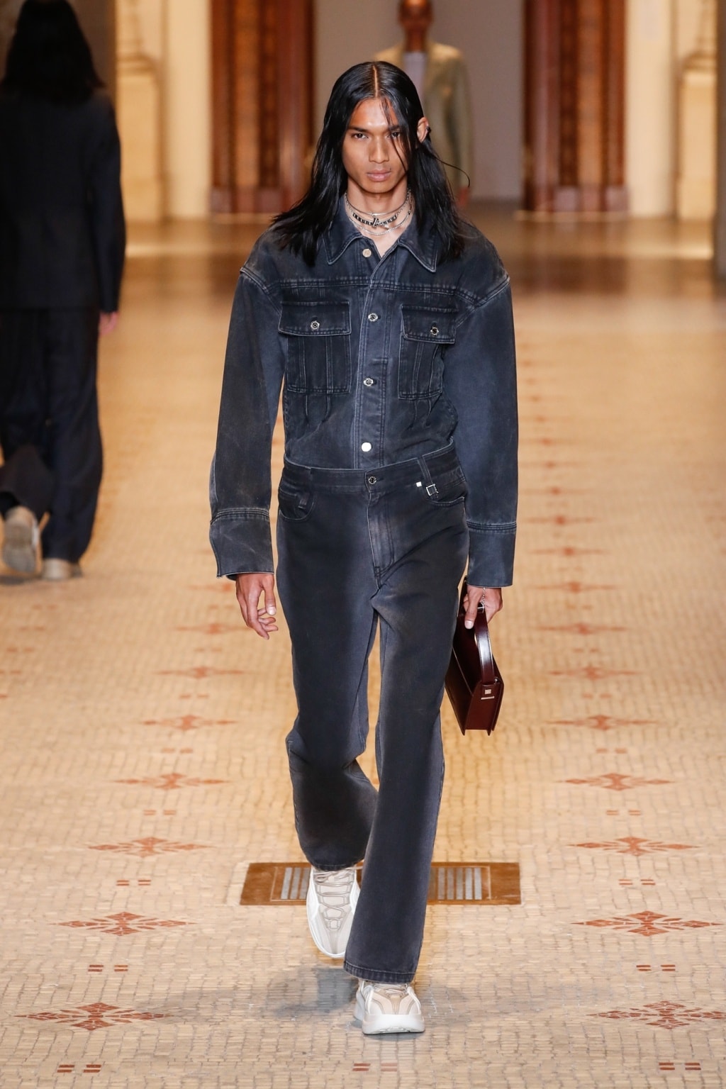 louis vuitton male models 2022