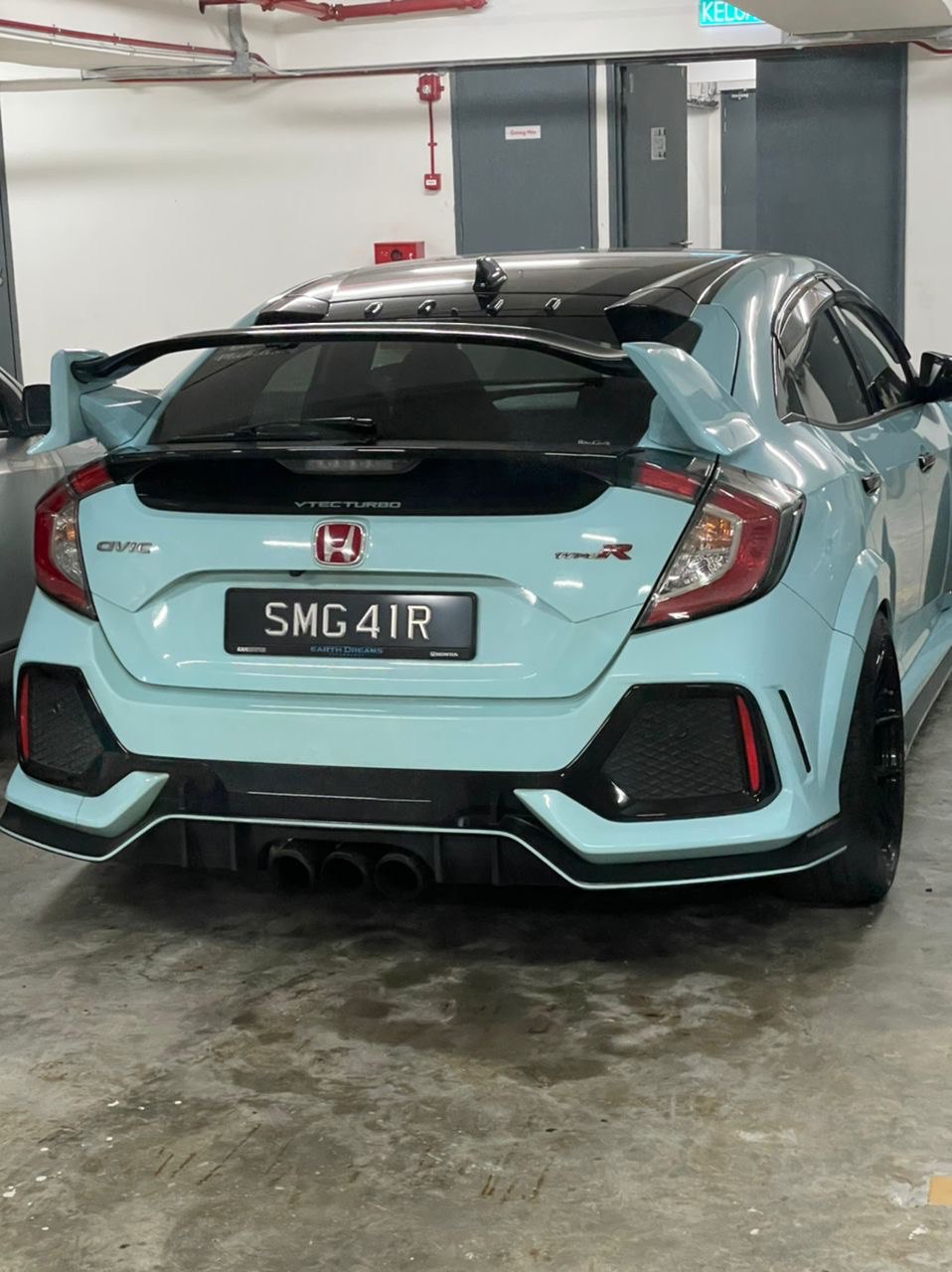 A Singaporean man's Honda Civic Type R sportscar was stolen from a parking lot in Genting Highlands. Image credit: Mothership.sg