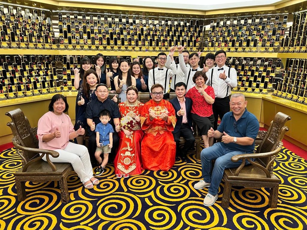 A Singaporean couple had their wedding photos taken at a funeral parlour's columbarium. Image credit: Nirvana Memorial Garden Singapore