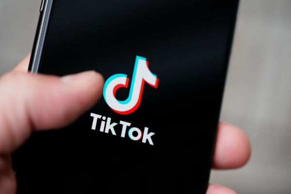 M'sian TikTok content creator & mum to 3 kids allegedly committed suicide due to cyberbullying. Image credit: TechCrunch