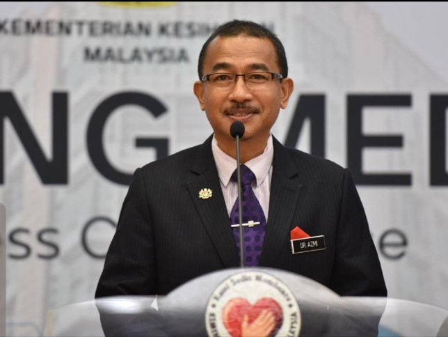 Deputy Health Minister Datuk Dr Noor Azmi Ghazali said no more fines will be issued for those not wearing masks in public. Image credit: CodeBlue