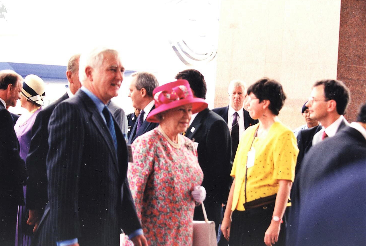 Her Majesty visiting KLIA during her Commonwealth Games tour of Malaysia in 1998. Image credit: MY_airports