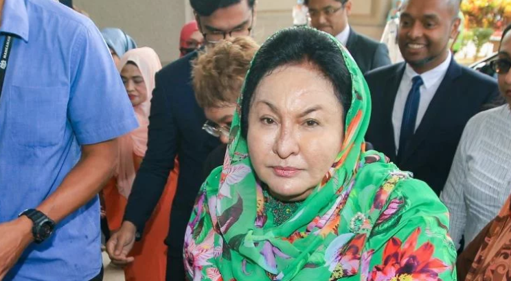 Rosmah had previously attempted to recurse Judge Zaini from presiding over her graft case. Image credit: Utusan Malaysia