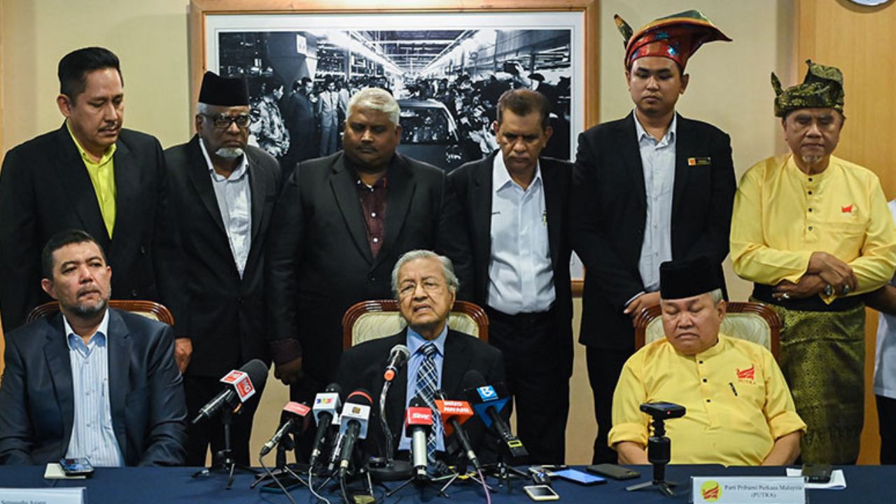 Mahathir describes GTA as a party who will fight and prioritise the interests of Malays. Image credit: SuaraMerdeka