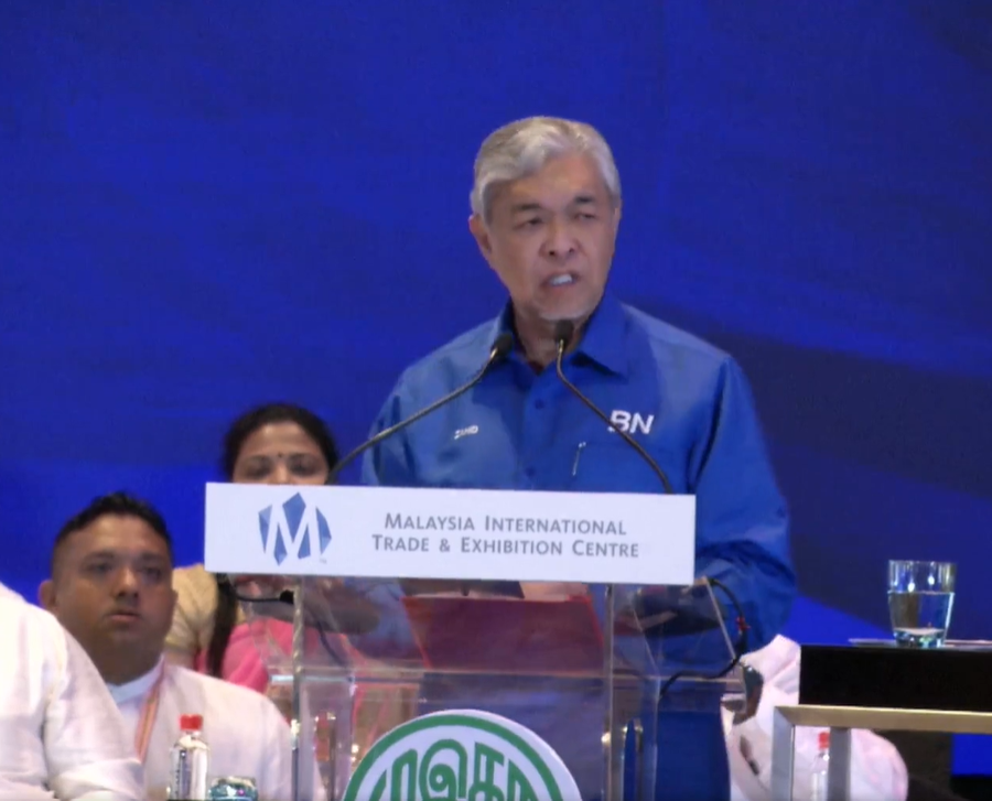 BN chairman Zahid Hamidi warns that selective prosecution may take place if the coalition loses the 15th General Election. Image credit: Malaysian Indian Congress
