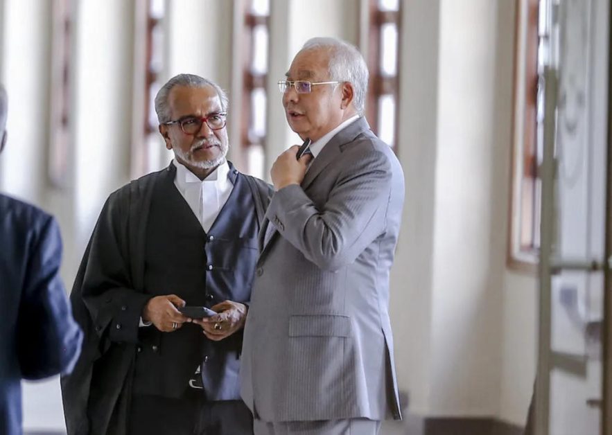 Najib says he only wants to seek recourse through the legal process, and has submitted an application for a review on his case. Image credit: Wacana.my