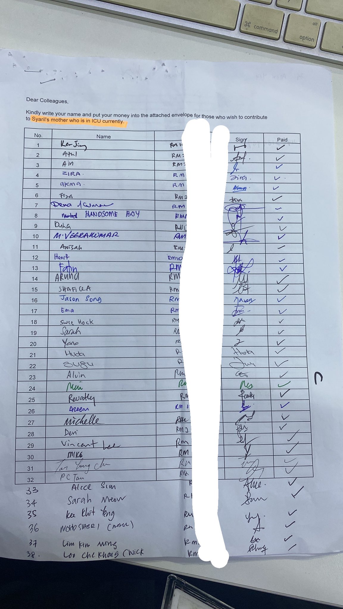 A list of names of Syahril's colleagues who chipped in to help with some of his mother's medical bills. Image credit: @AkuSyahrel
