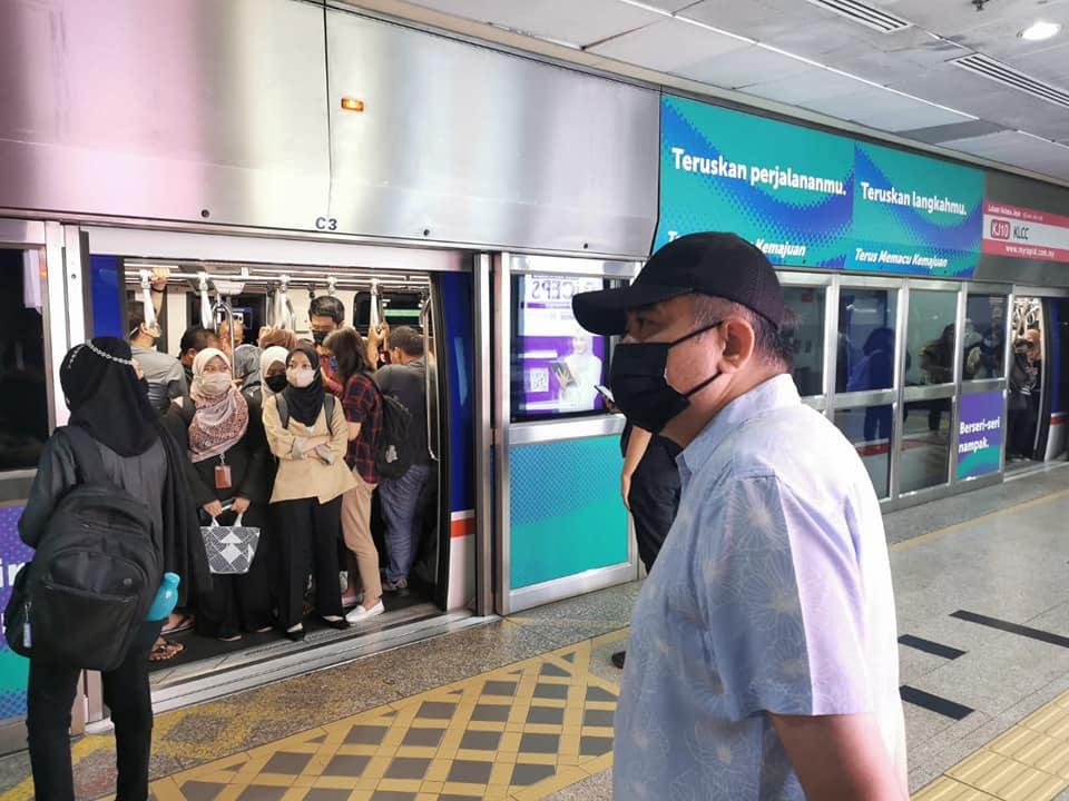 Anthony said that he empathised with the challenges faced by LRT passengers due to crowded trains. Image credit: Anthony Loke Siew Fook